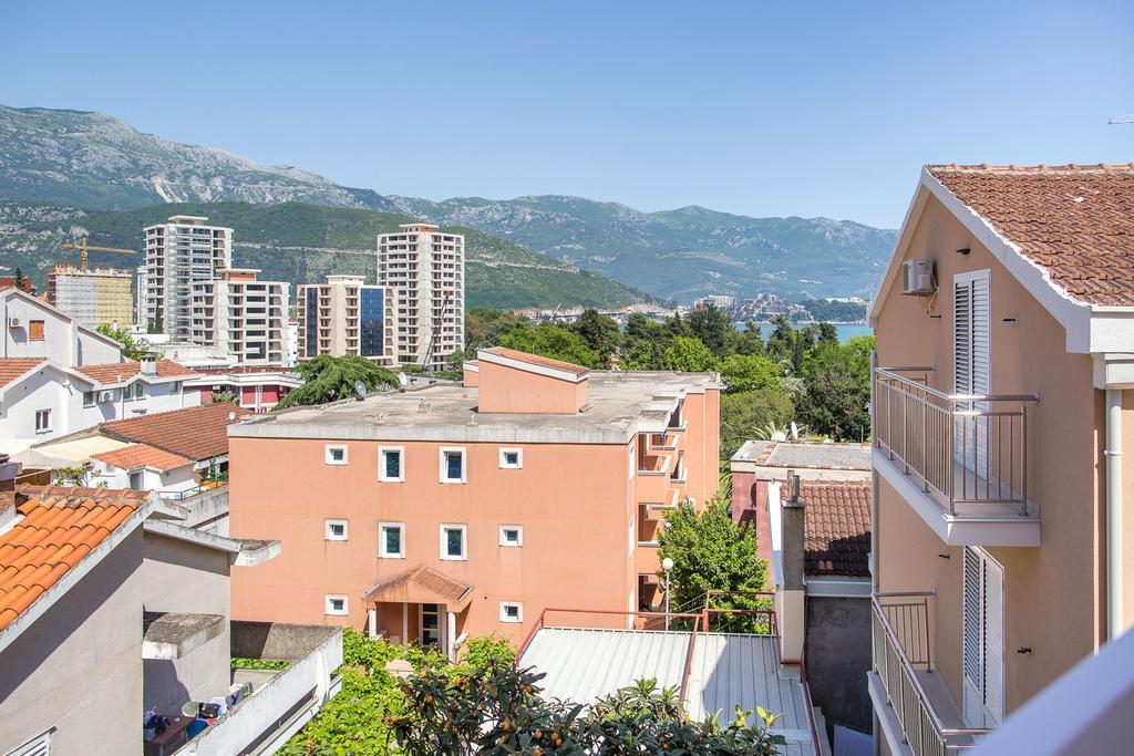 City Apartments Gosposhtina Budva Exteriör bild