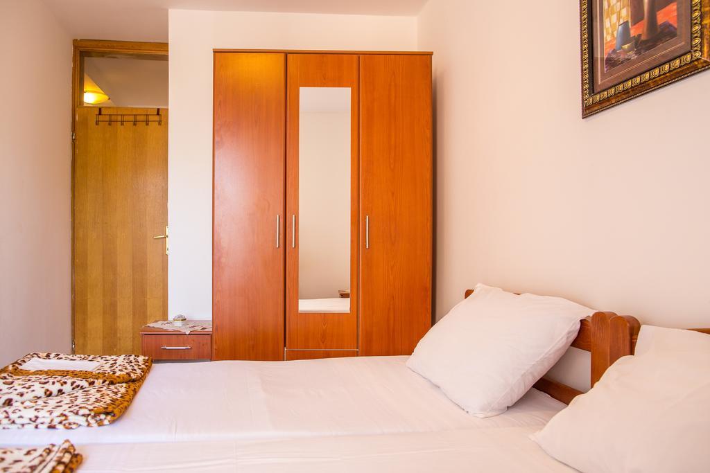 City Apartments Gosposhtina Budva Exteriör bild